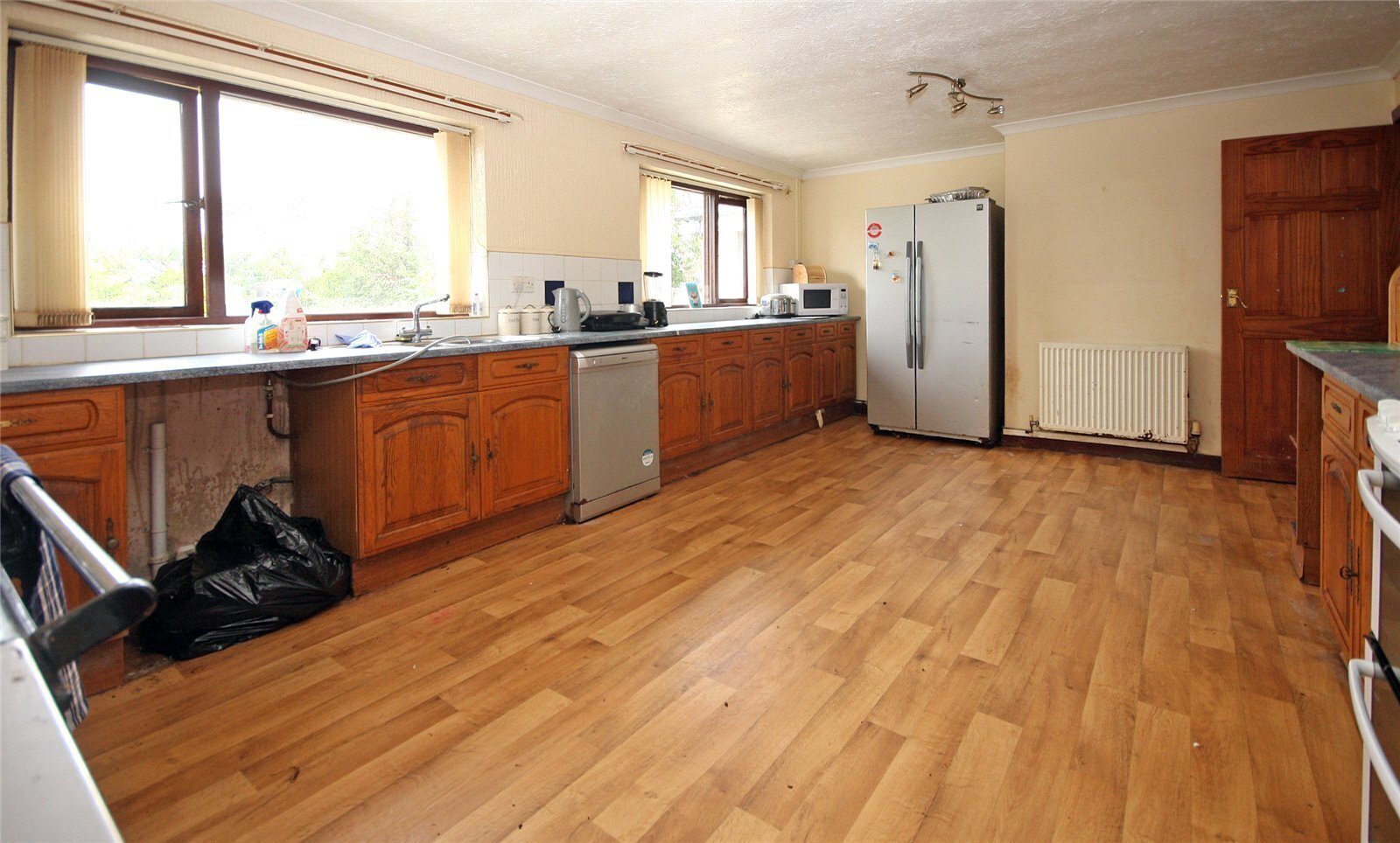 3 bedroom property for sale in Rhosybol, Amlwch, Isle of Anglesey, LL68