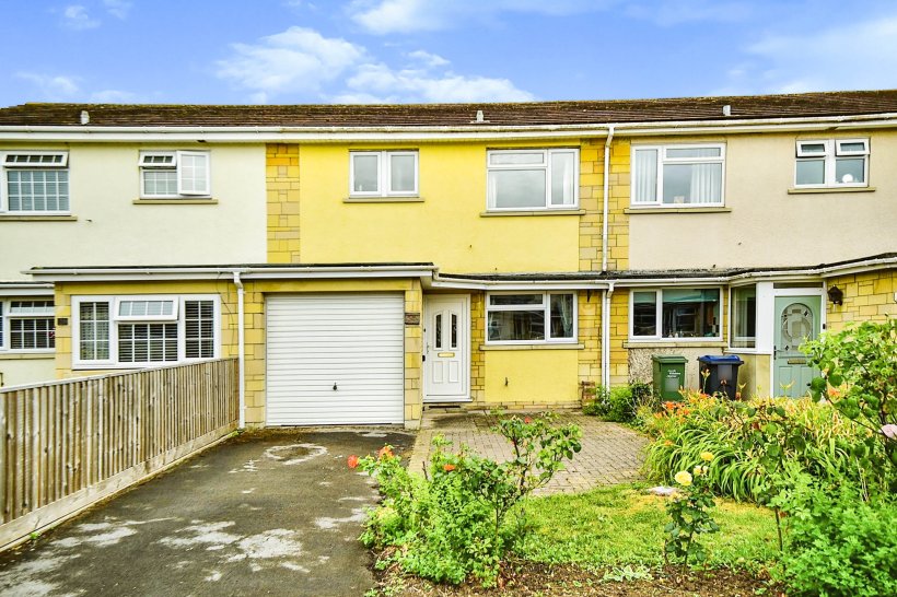 Elmwood, Chippenham 3 bedroom terraced house Sequence