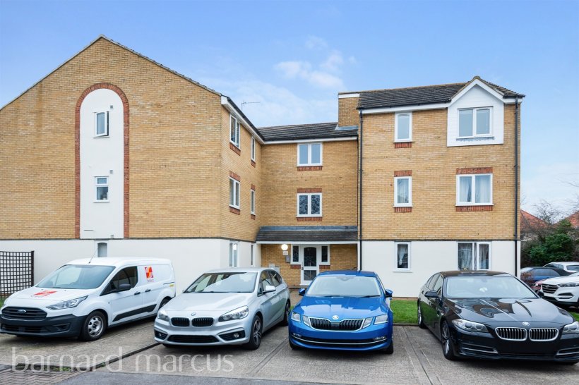 Redford Close, Feltham 2 bedroom apartment Barnard Marcus