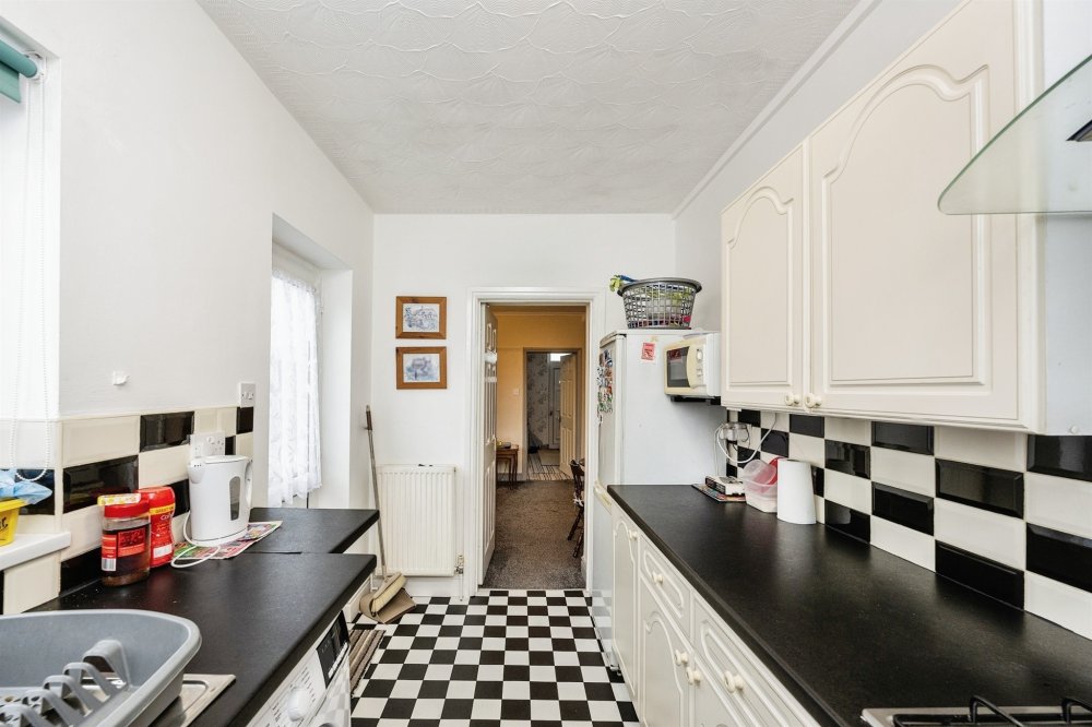 2 bedroom property for sale in Clase Road, Morriston, Swansea Offers