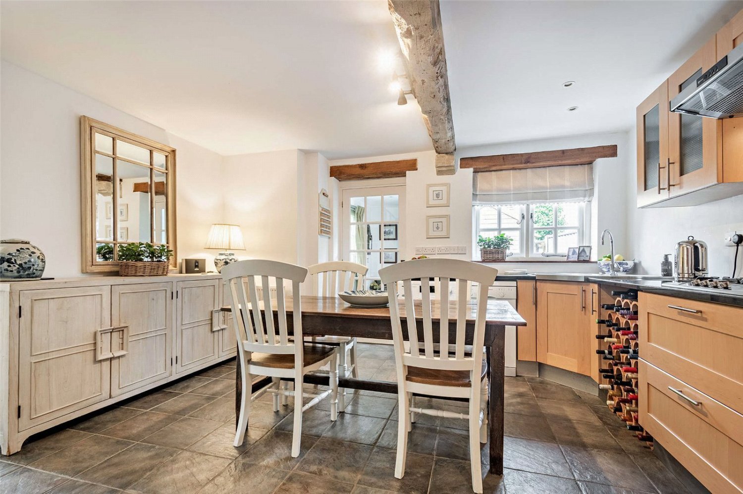 JacksonStops 3 bedroom property for sale in London Lane, Ascott