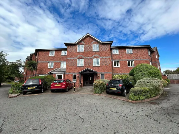 Hinderton Road, Neston, Cheshire, CH64