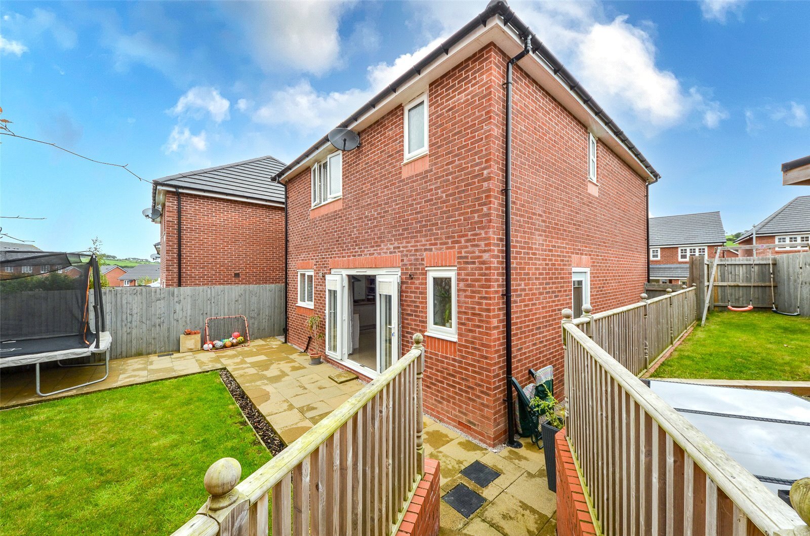 3 bedroom property for sale in Bryn Y Mor, Old Colwyn, Colwyn Bay, LL29