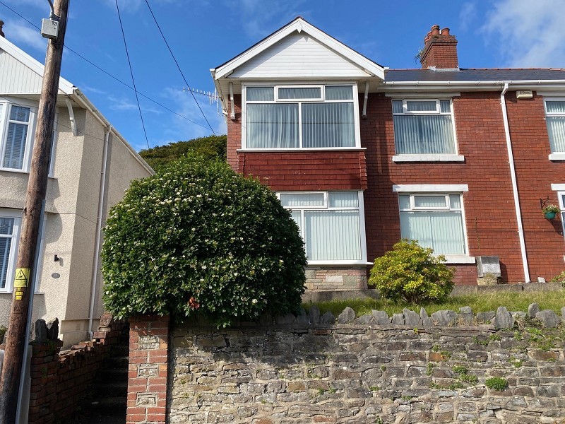 3 bedroom property for sale in Park Drive, Skewen, Neath, Neath Port