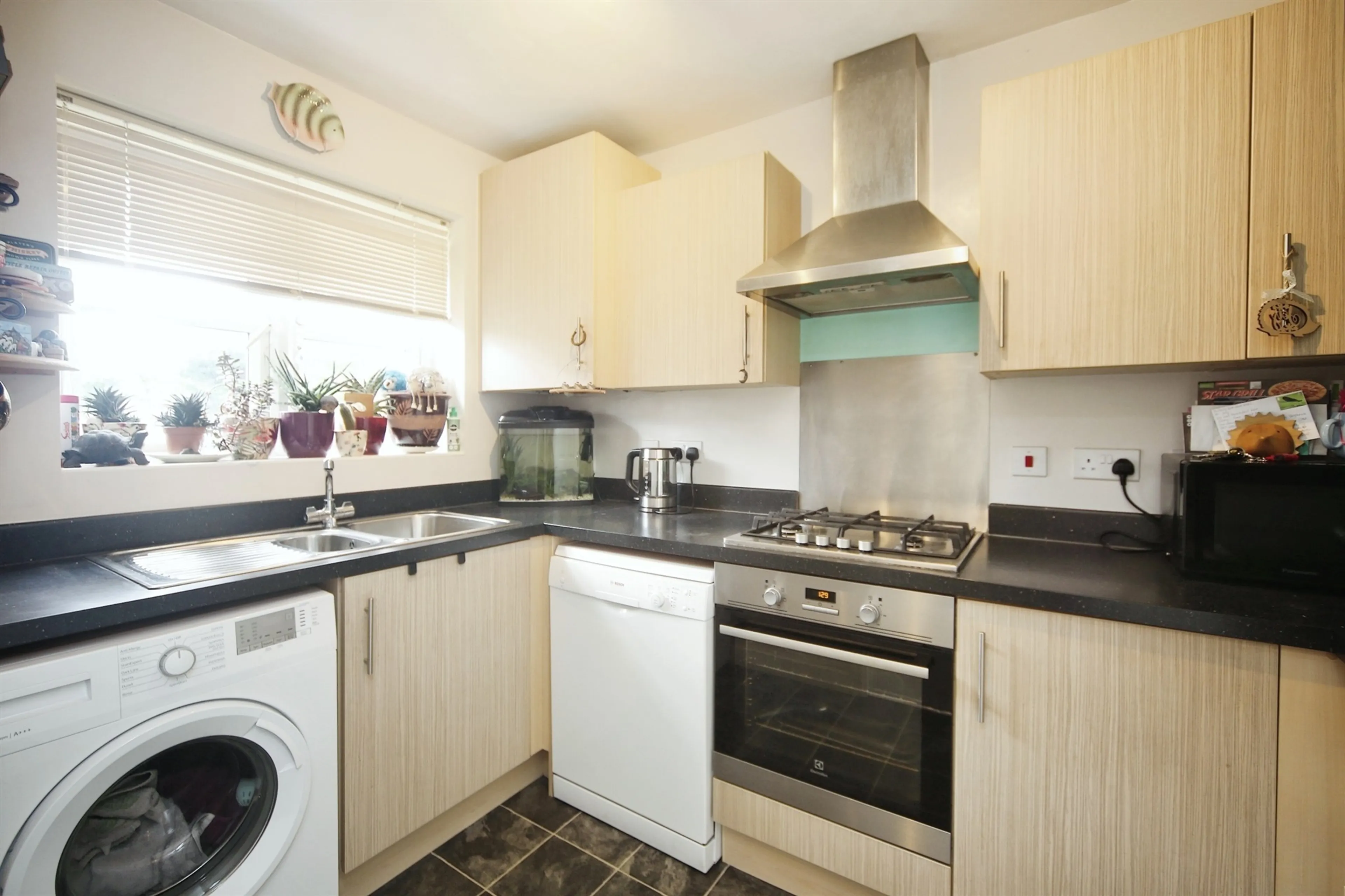 Property at Ravelin Close, Meon Vale, Stratford-Upon-Avon