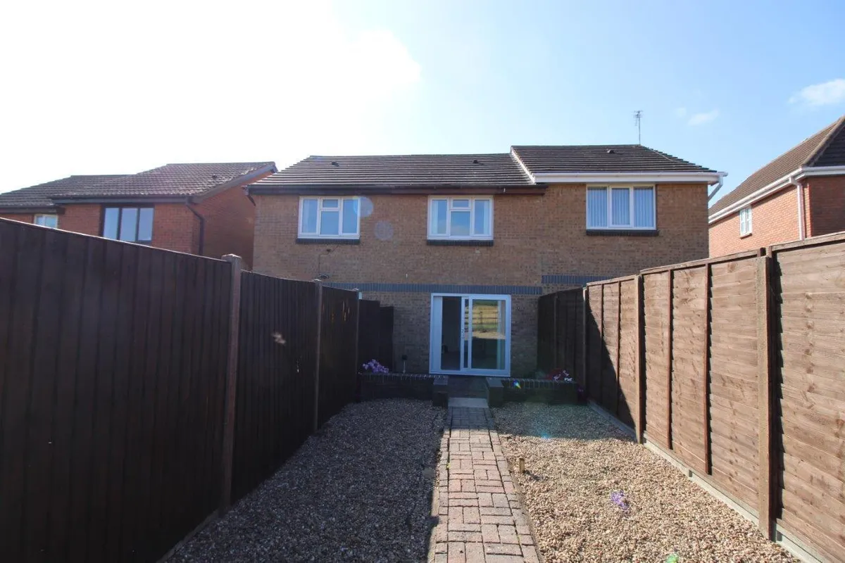 APPLEWOOD DRIVE, GRANTHAM