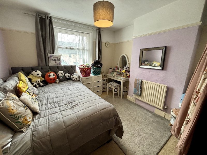 3 bedroom property for sale in Stratford Road, Milford Haven