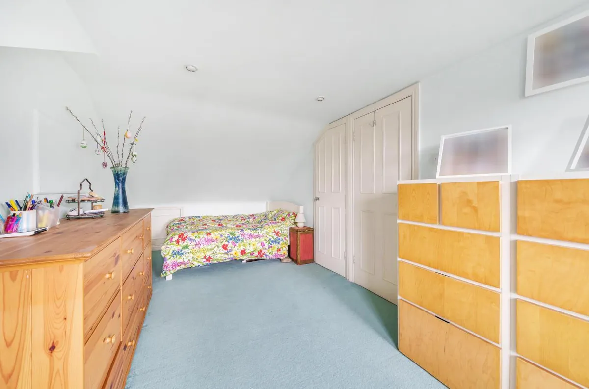 Radnor Road, London, NW6