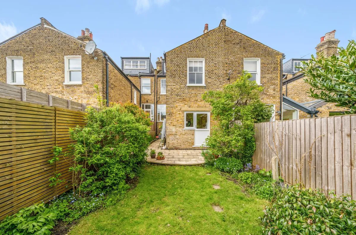 Radnor Road, London, NW6