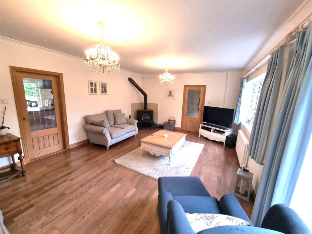3 bedroom property for sale in Old Heath Road, Southminster, Essex, CM0