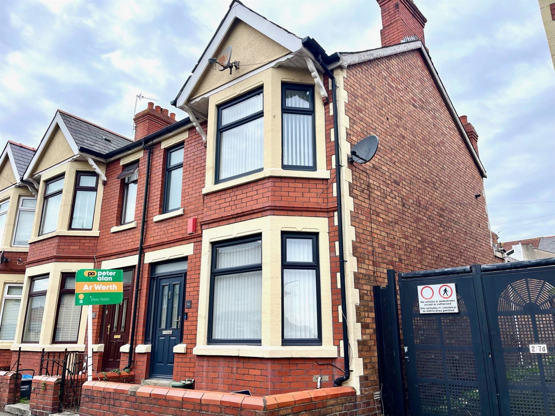 3 bedroom property for sale in Jewel Street, Barry Offers in excess