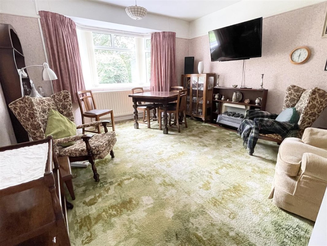 4 bedroom property for sale in Dolmans Hill, Lytchett Matravers, Poole