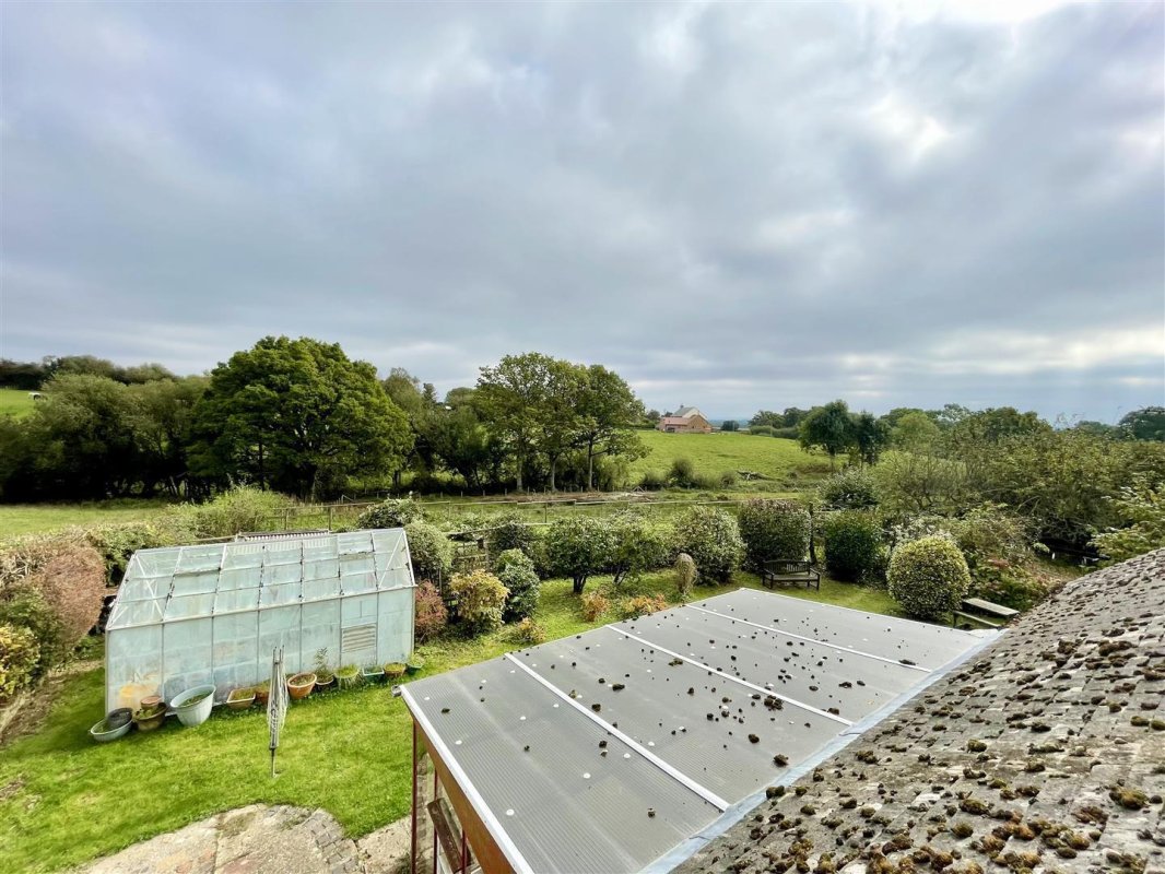 4 bedroom property for sale in Dolmans Hill, Lytchett Matravers, Poole