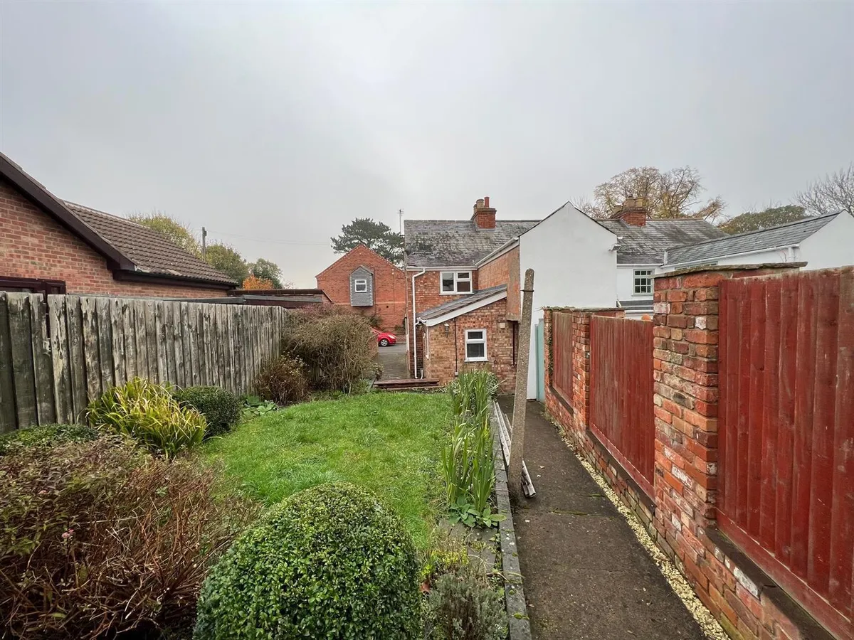 PUMP LANE, ASFORDBY, MELTON MOWBRAY
