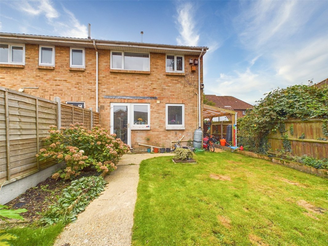 2 bedroom property for sale in Monkswell Green, Christchurch, Dorset