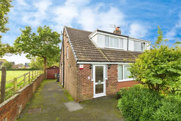 Mintholme Avenue, Hoghton, Preston, L...