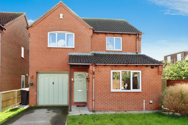 Lapwing Close, Bradley Stoke, Bristol...