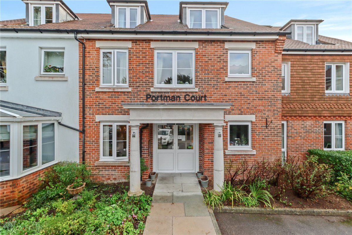 1 bedroom property for sale in Grange Road, Uckfield, East Sussex, TN22