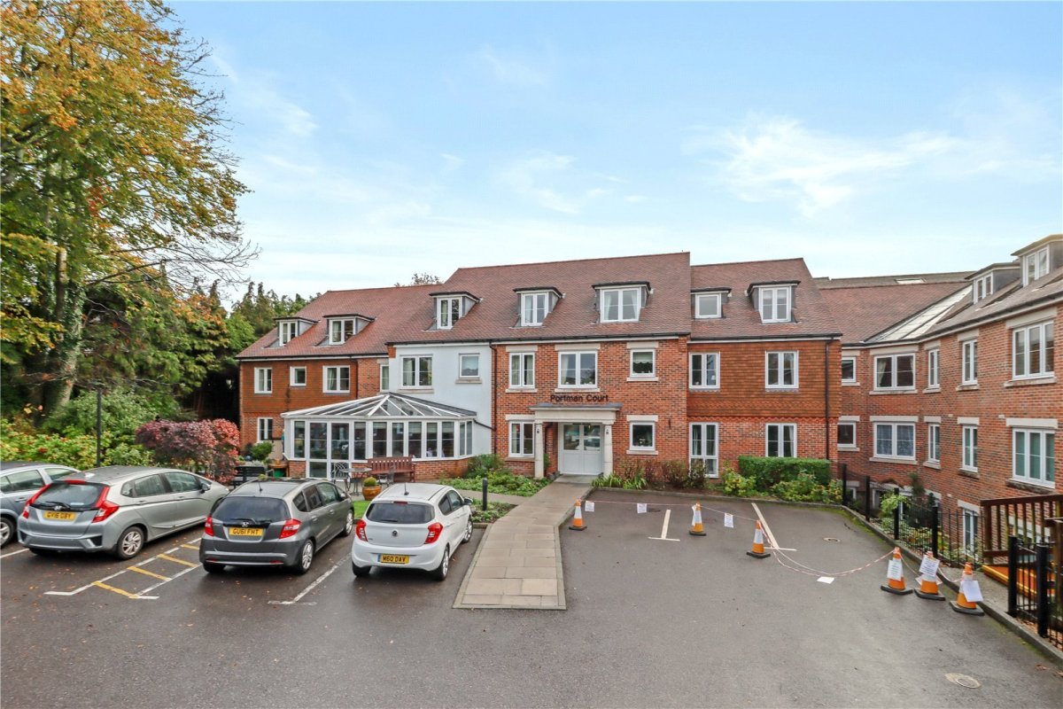 1 bedroom property for sale in Grange Road, Uckfield, East Sussex, TN22