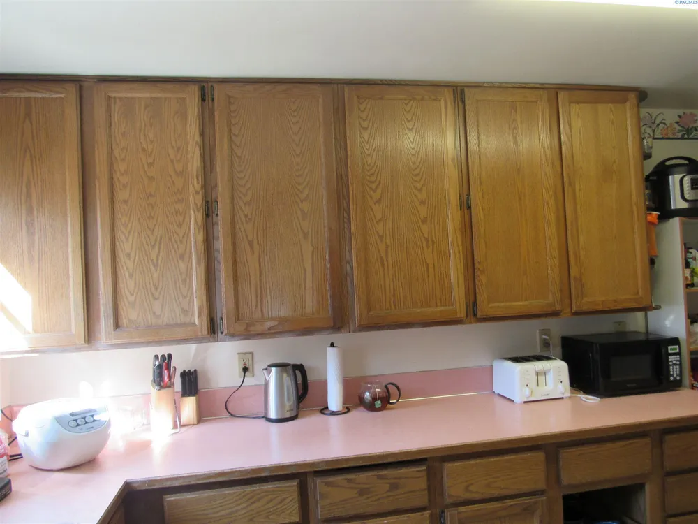 1016 E Main St, Pullman, WA 99163