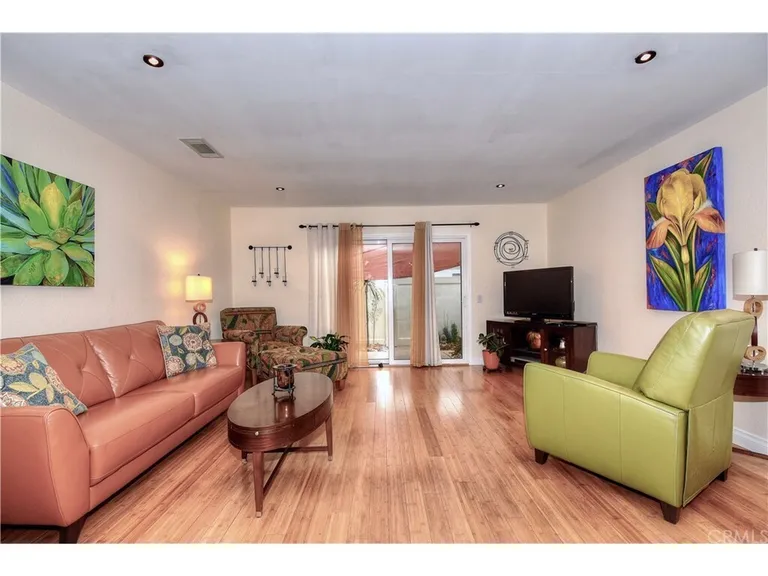 762 W Lambert Rd, La Habra, CA 90631