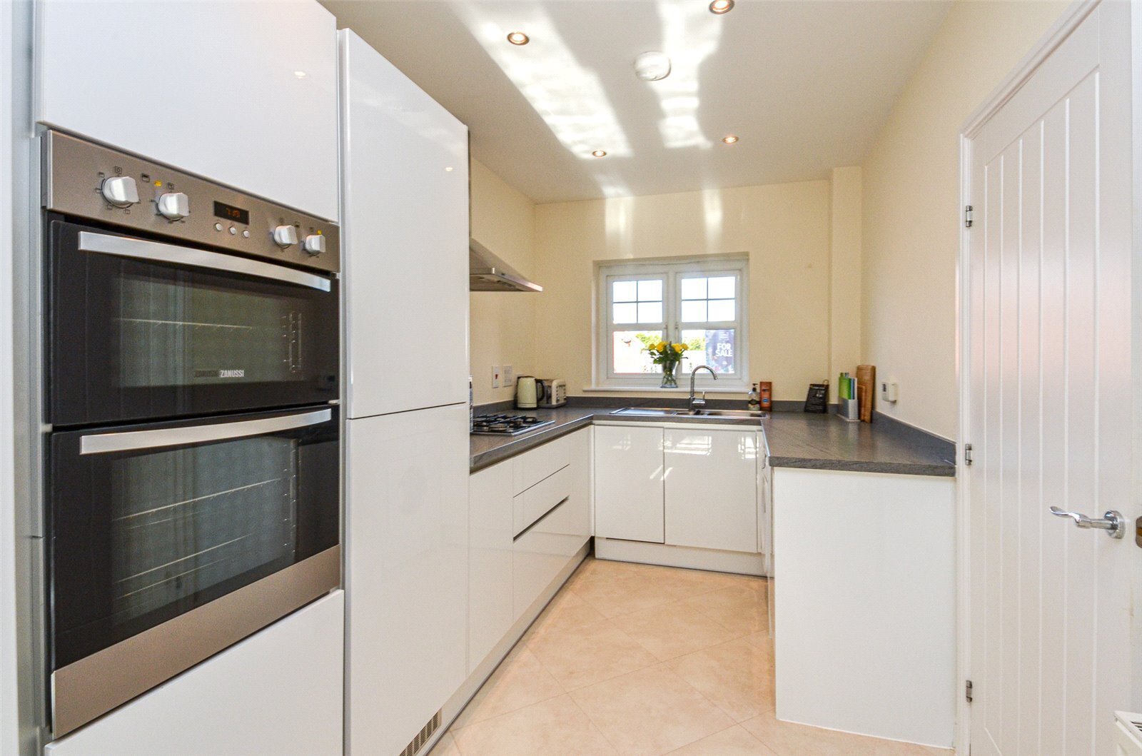 3 bedroom property for sale in Gernant, Old Colwyn, Colwyn Bay, LL29