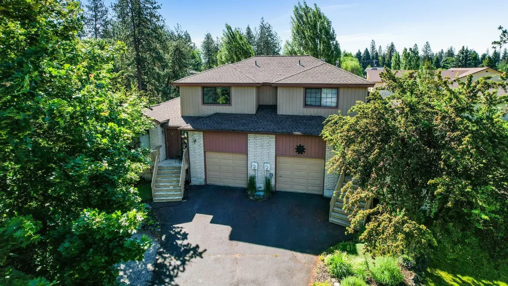 10003 N Stevens Ln, Spokane, WA 99218
