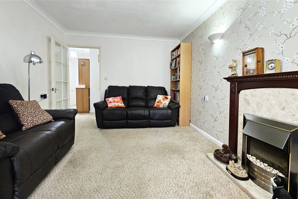 1 bedroom property for sale in Silverwood Court, Wakehurst Place, Rustington, BN16 £150,000