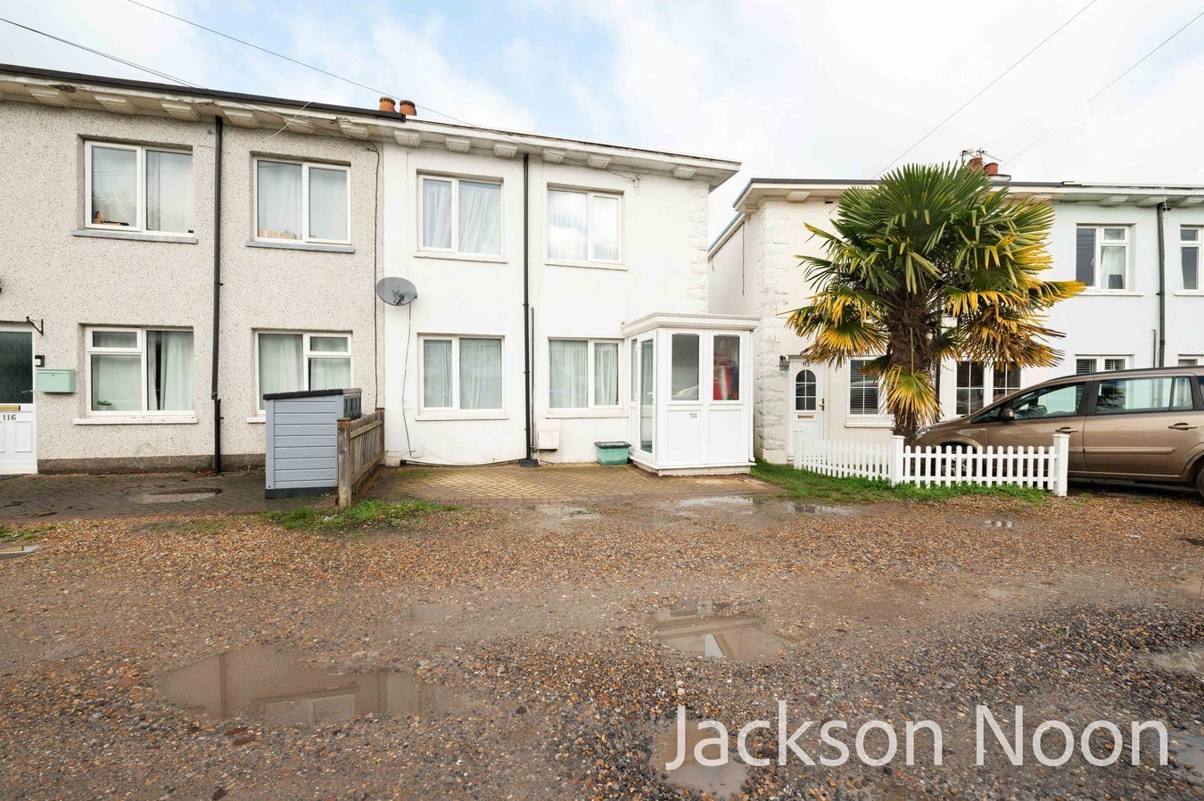 2 bedroom property for sale in Horton Hill, Epsom, KT19 £465,000