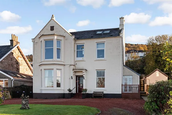 Eldon Street, Greenock, PA16