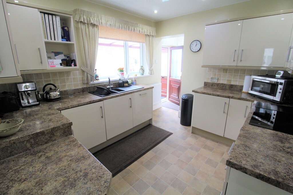 2 bedroom property for sale in Blyth Road, Oldcotes, Worksop Offers