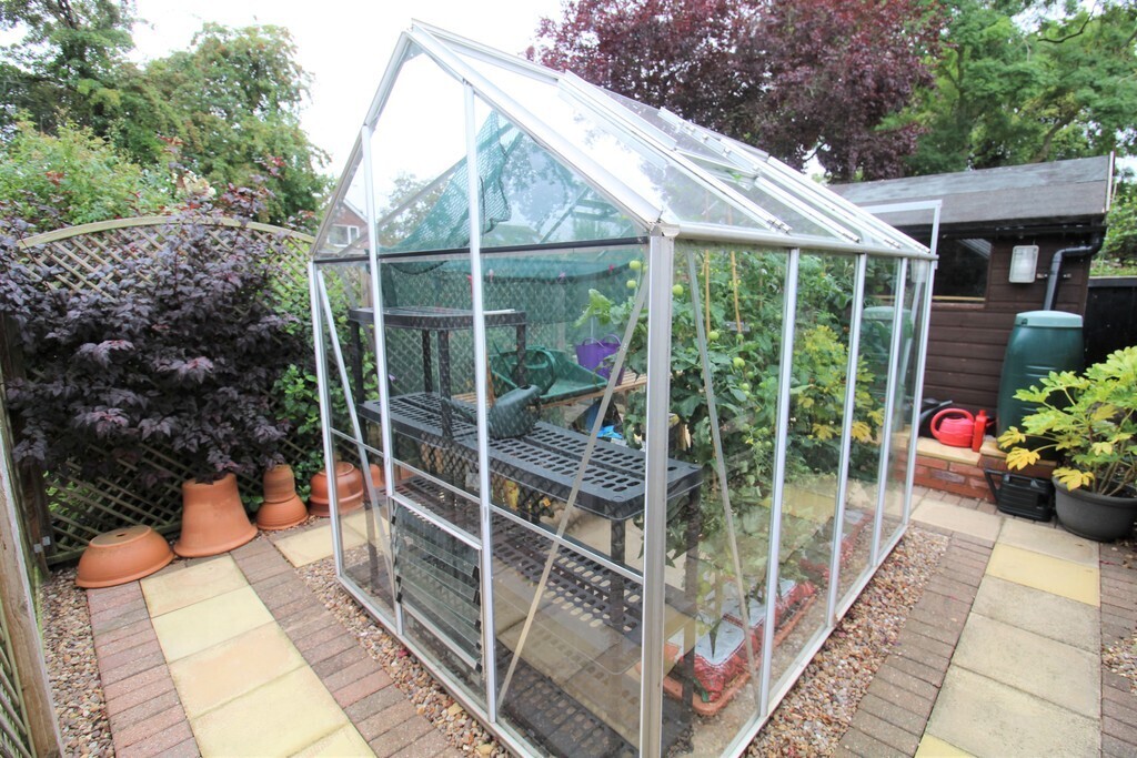 2 bedroom property for sale in Blyth Road, Oldcotes, Worksop Offers