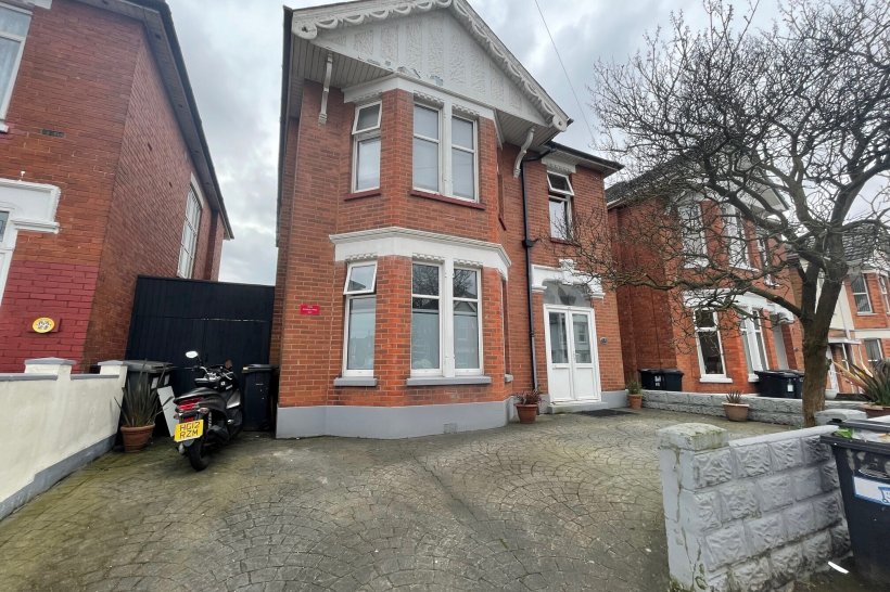 Alma Road, BOURNEMOUTH 1 bedroom house share Manners & Harrison