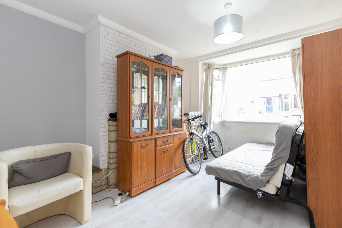 3 bedroom property for sale in Campbell Road, Oxford, OX4 Offers in