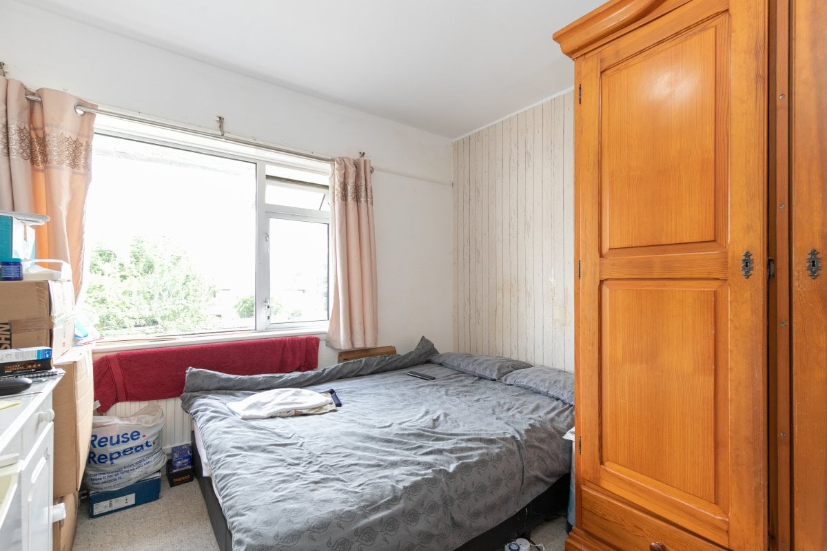 3 bedroom property for sale in Campbell Road, Oxford, OX4 Offers in