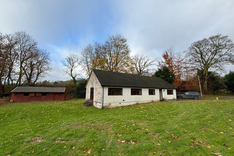 4 bedroom property for sale in Ffarmers, Llanwrda, SA19 £280,000