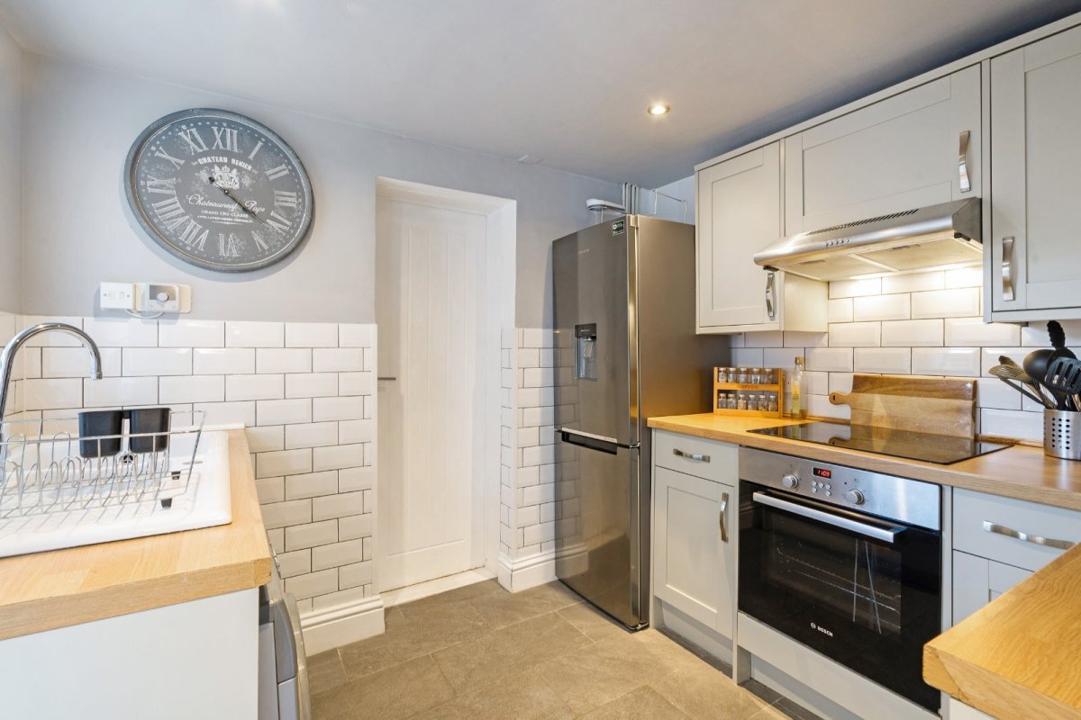 3 bedroom property for sale in Approach Road, Ashley Cross, Poole