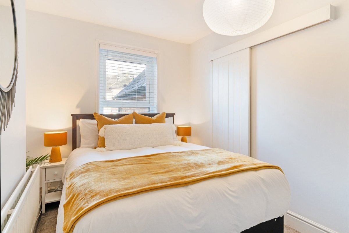 3 bedroom property for sale in Approach Road, Ashley Cross, Poole