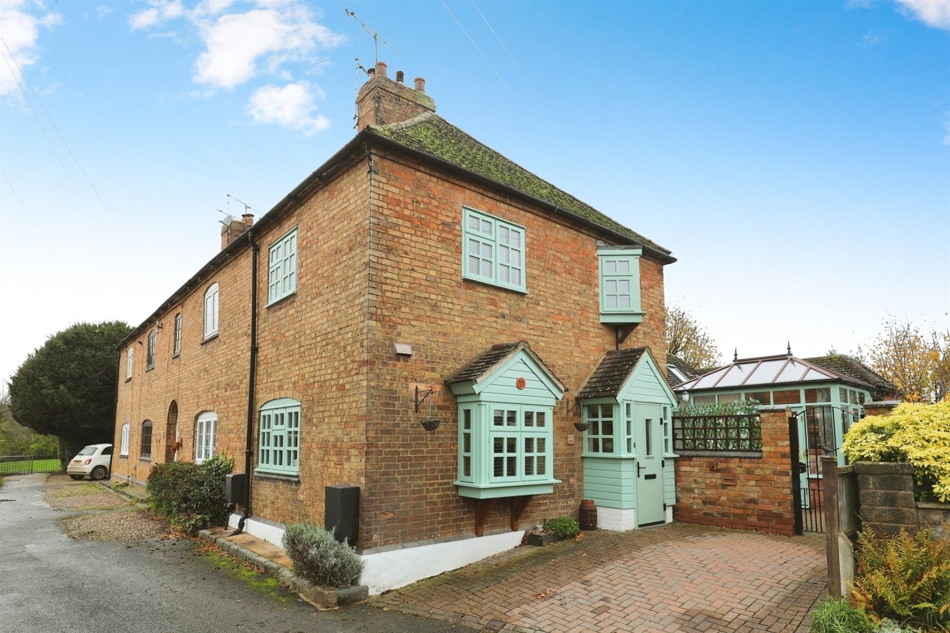 Properties for sale in Rugby, Warwickshire