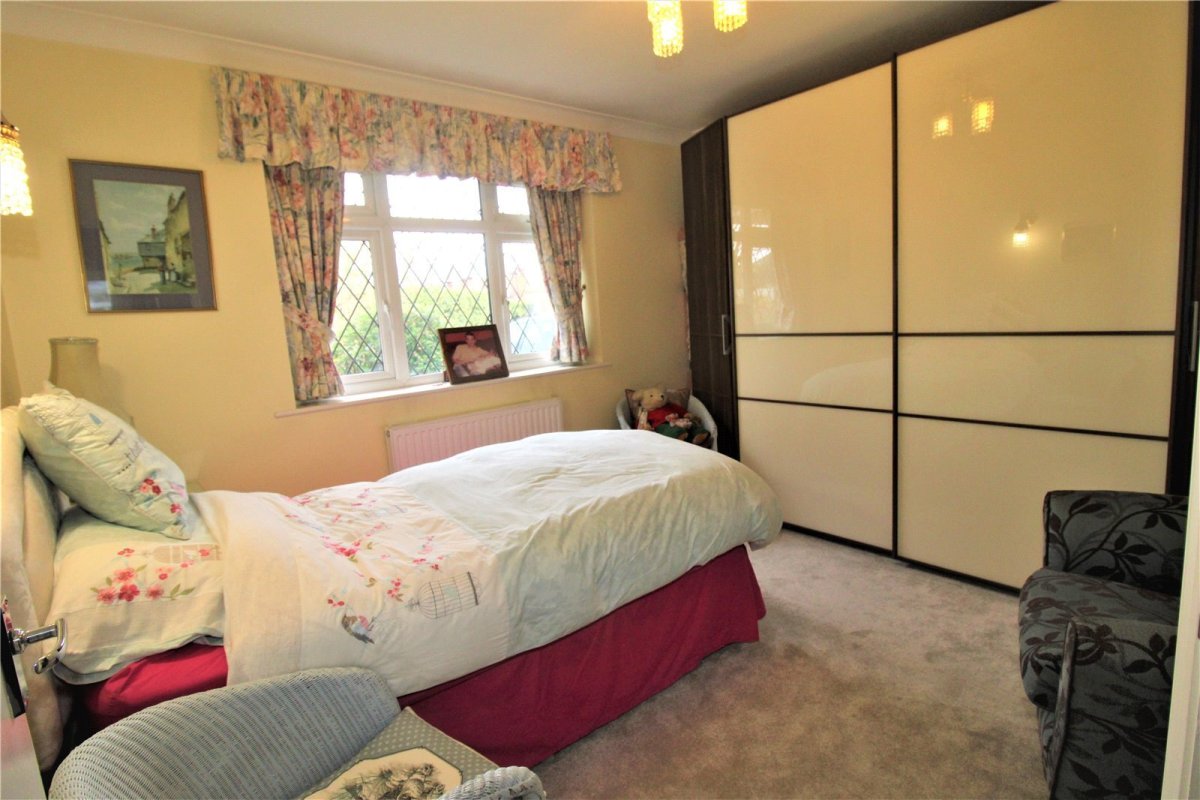 3 bedroom property for sale in Evelyn Road, Bournemouth, BH9 £415,000