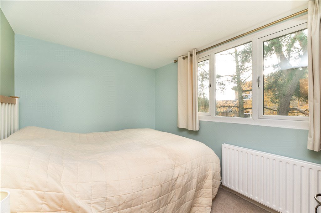 5 bedroom property for sale in Crooke Lane, Wilsden, BD15 Offers over