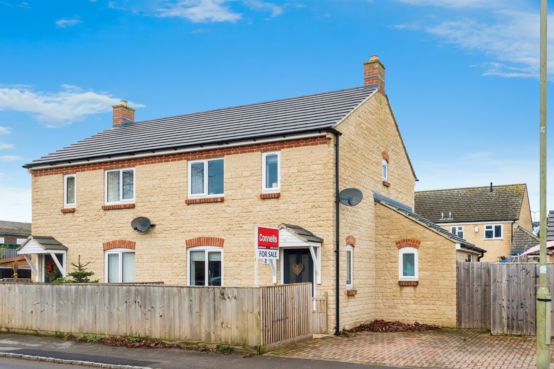 Properties for sale from Carterton branch, Connells.