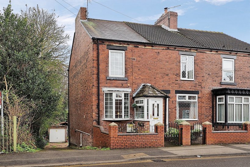 Midland Road, Royston, Barnsley 3 bedroom semidetached house