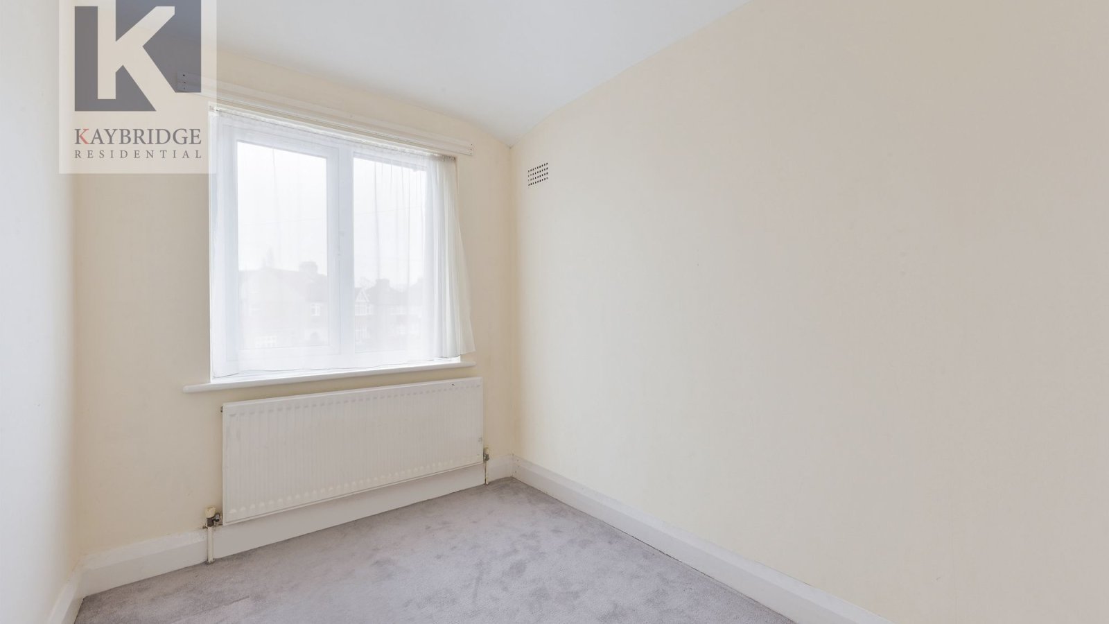 4 bedroom property for sale in Hazlemere Gardens, Worcester Park, KT4