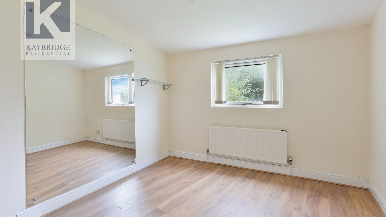 4 bedroom property for sale in Hazlemere Gardens, Worcester Park, KT4