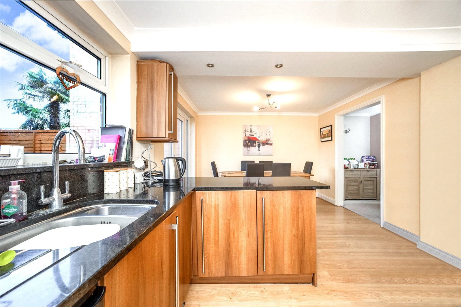 4 bedroom property for sale in Crowfield Drive, Thatcham, Berkshire