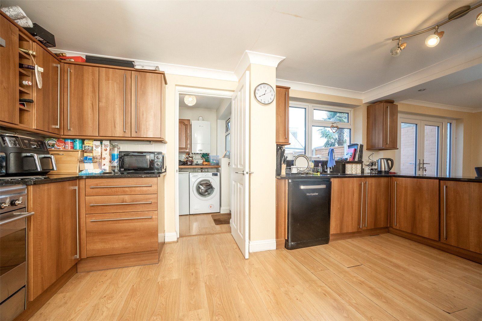 4 bedroom property for sale in Crowfield Drive, Thatcham, Berkshire