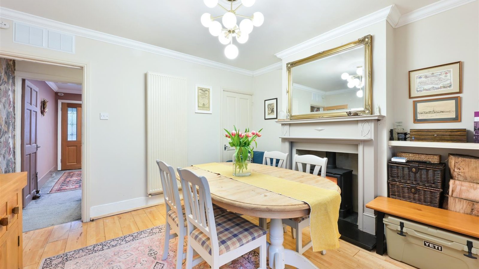 3 bedroom property for sale in Albury Road, Merstham, Surrey RH1 3LS £525,000