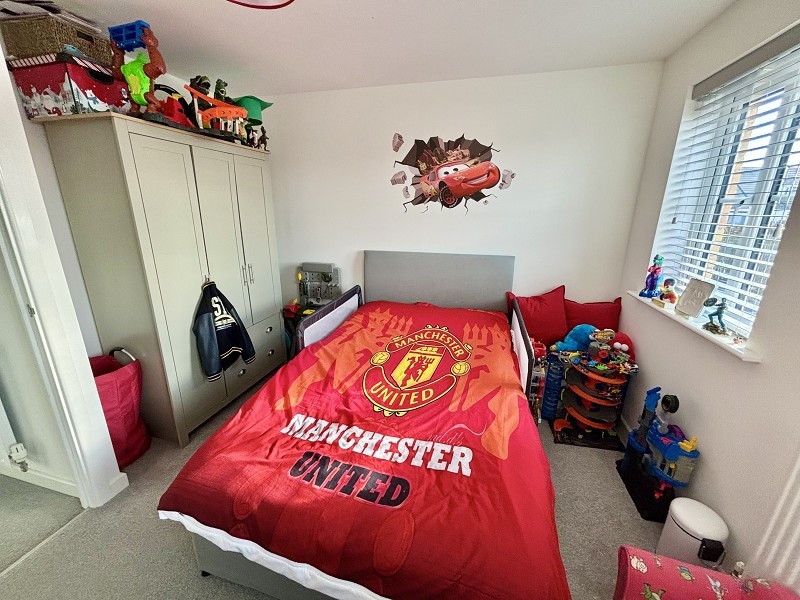 3 bedroom property for sale in Heol Alfred Wallace, Rhos, Pontardawe