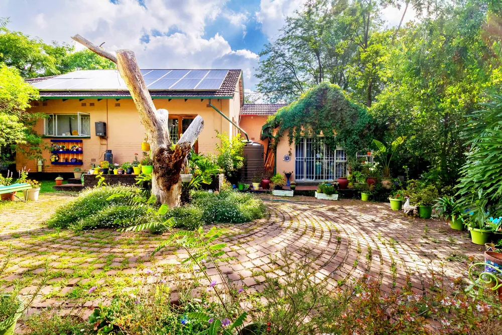 South Africa, Gauteng, Risidale, Barry Road, 10